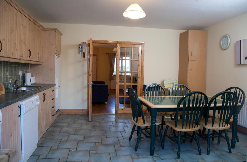 Ceol Na Mara Holiday Homes - Cois Tra & Cor Na Dtonn Enniscrone Phòng bức ảnh